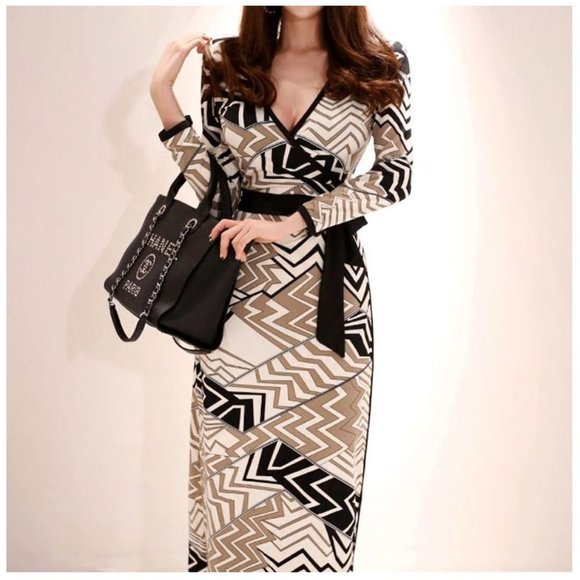 Stylenanda Dresses & Skirts - Korean Long-Sleeve Patterned Midi Dress